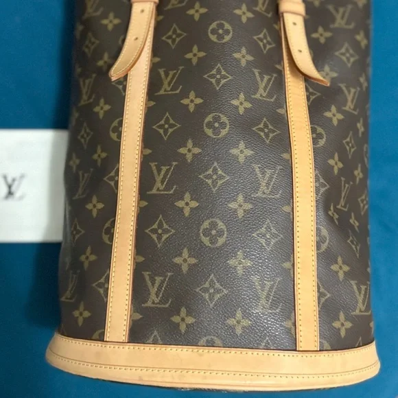 100% AUTH Louis Vuitton Bucket Bag GM &Removable Chain Zipper Wallet Pouch - Picture 9 of 13